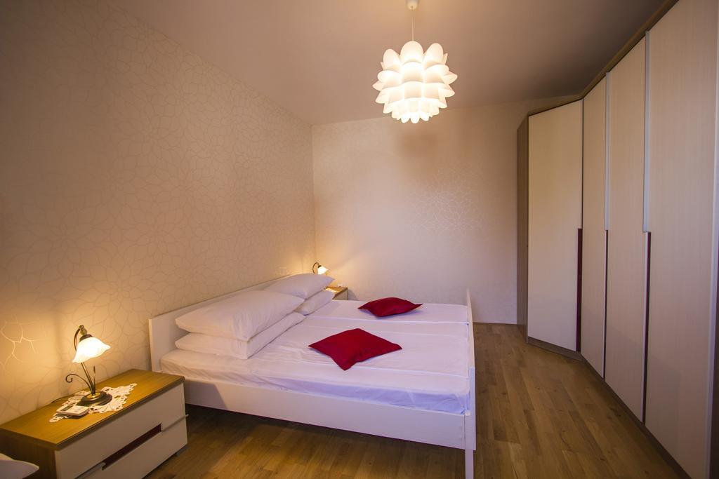 Apartments Rako M&I Podstrana Chambre photo