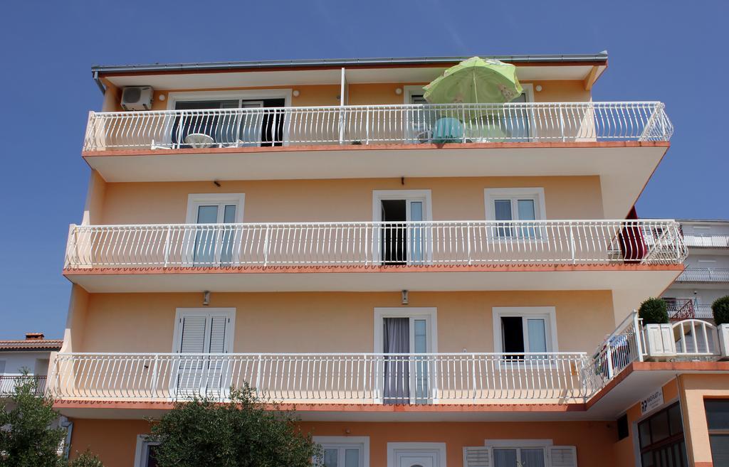 Apartments Rako M&I Podstrana Chambre photo